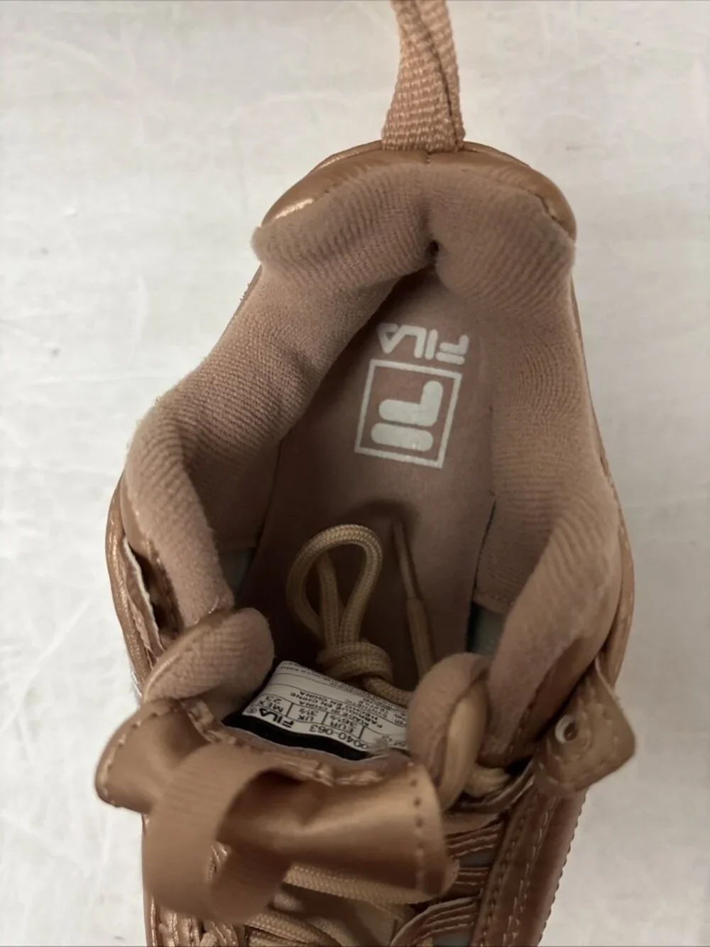 Fila Women's Disruptor II Premium Athletic Shoe Rose Gold Size 7M